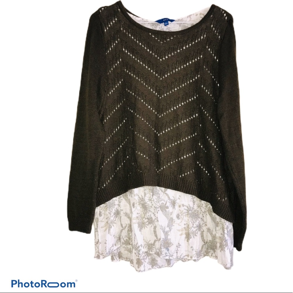 Apt 9 olive green sweater top